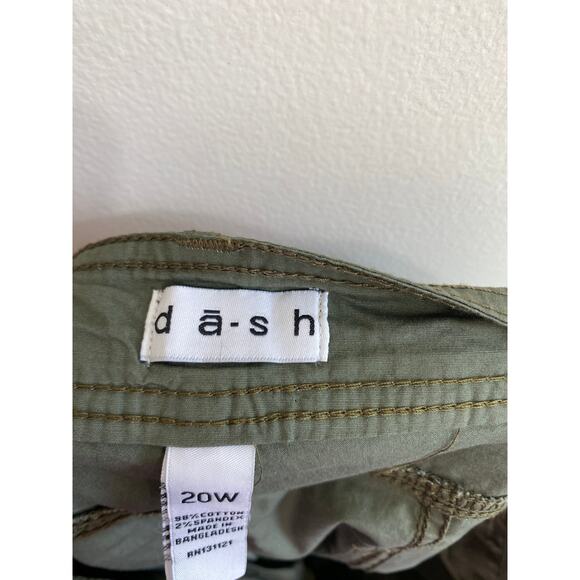 New with Tags Women's Olive Green Bermuda Shorts - Picture 11 of 13